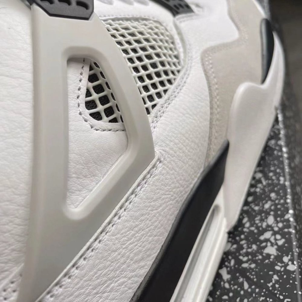 Jordan 4 Military black - Picture 7 of 7